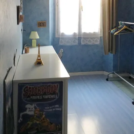 Apartament Place Du General Georges Marshall